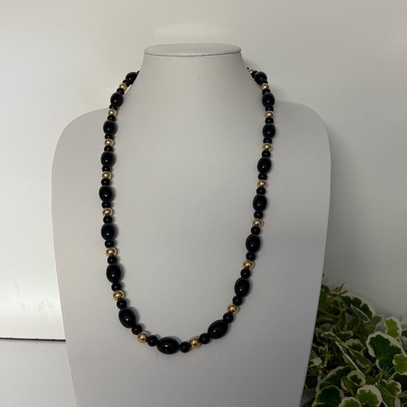 Black and Gold Tone Beaded Necklace Oval and Round Beads 30 in Classic Versatile - Picture 2 of 8